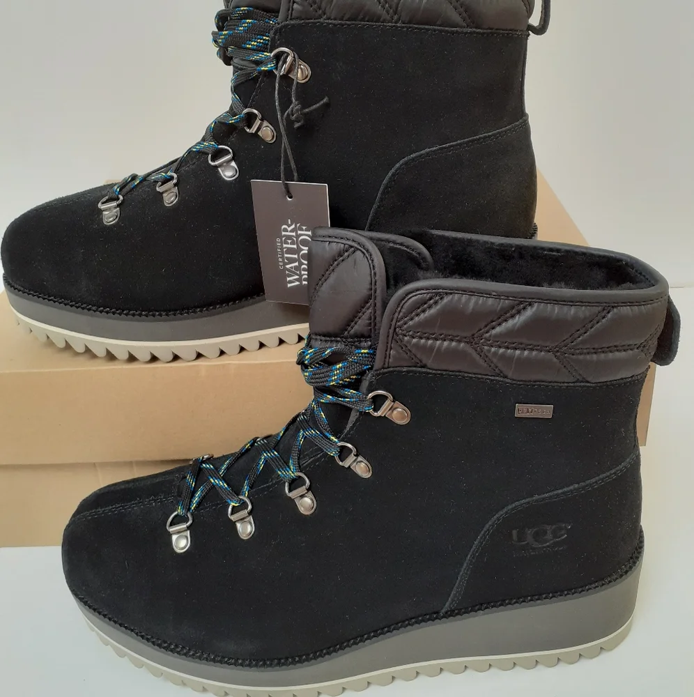 UGG Birch Lace up Boots Sz 10